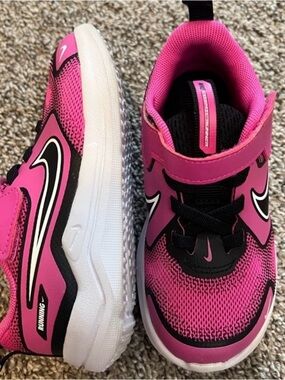 Nike Kids Hot Pink and Black Athletic Sneakers